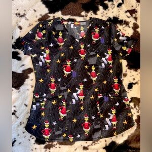 Like new Grinch scrub top size Large